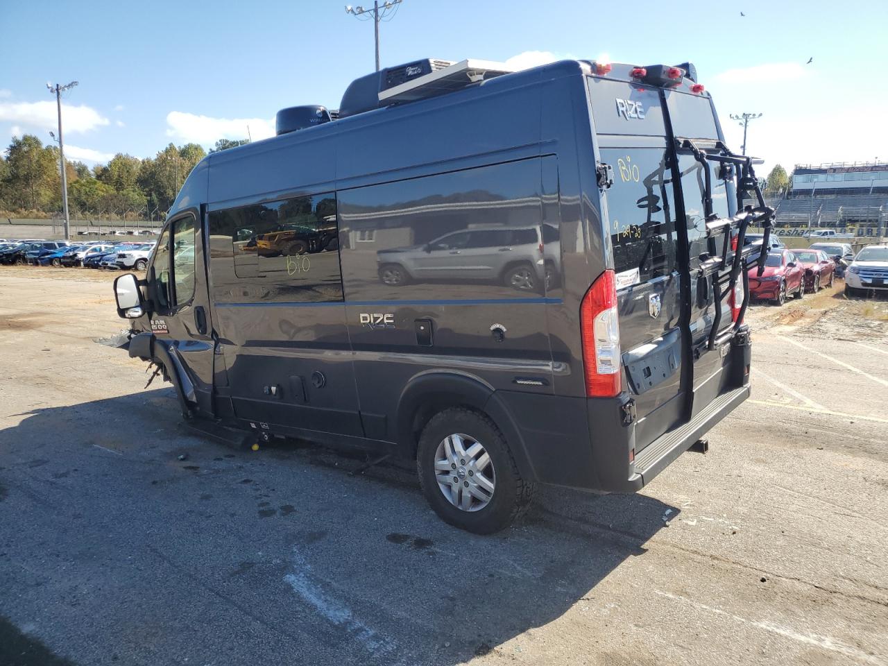 Obraz 2 z 2022 RAM PROMASTER 1500 1500 HIGH 2021 z VIN 3C6LRVBG0ME520777