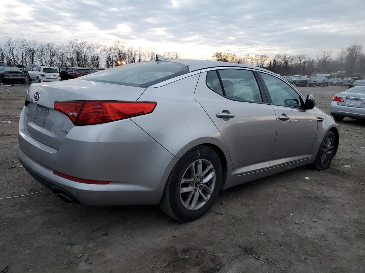 Изображение 3 2011 KIA OPTIMA LX 2011 с VIN KNAGM4A74B5100465