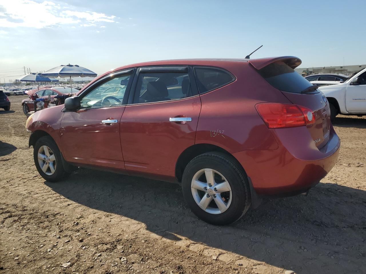 Изображение 2 2010 NISSAN ROGUE S 2010 с VIN JN8AS5MV6AW132930