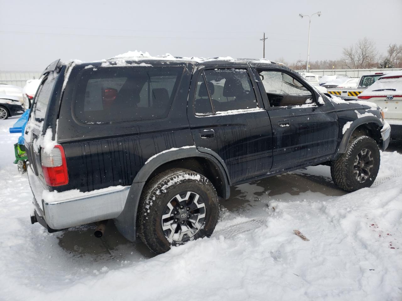 Изображение 3 2000 TOYOTA 4RUNNER SR5 2000 с VIN JT3HN86R2Y0300325