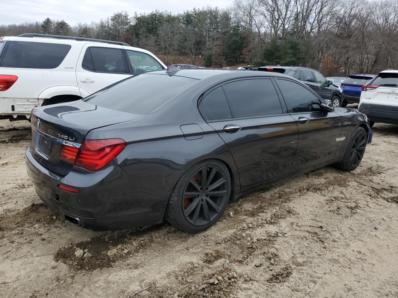 Obraz 3 z 2015 BMW 740 LXI 2015 z VIN WBAYF4C59FG291806