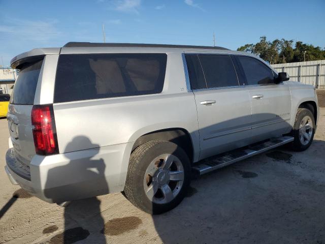 Obraz 3 z 2019 CHEVROLET SUBURBAN C1500 LT 2019 z VIN 1GNSCHKC7KR292113