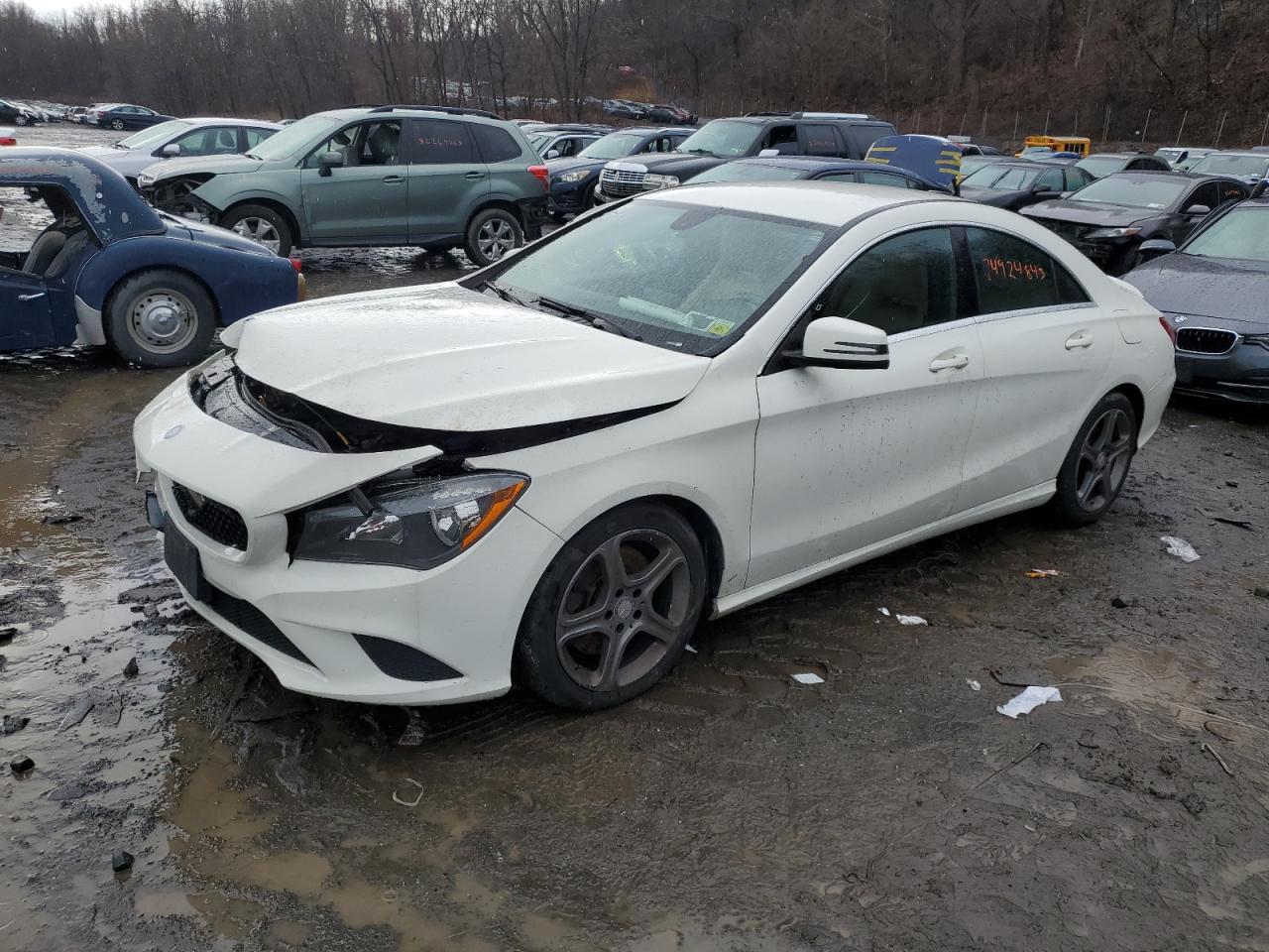 Image 1 of 2014 MERCEDES-BENZ CLA 250 2014 with VIN WDDSJ4EBXEN037662
