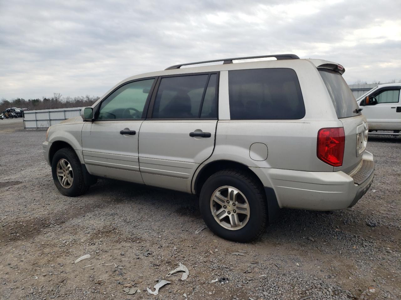 Image 2 of 2003 HONDA PILOT EX 2003 with VIN 2HKYF18454H587254