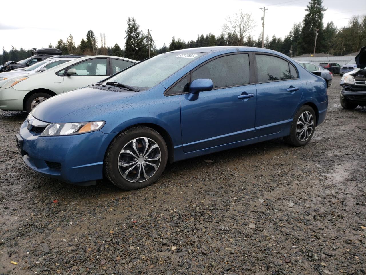 Image 1 of 2010 HONDA CIVIC LX 2010 with VIN 19XFA1F52AE077610