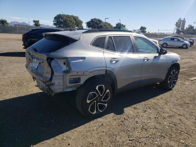 Obraz 3 z 2024 CHEVROLET TRAX 2RS 2024 z VIN KL77LJE27RC046777