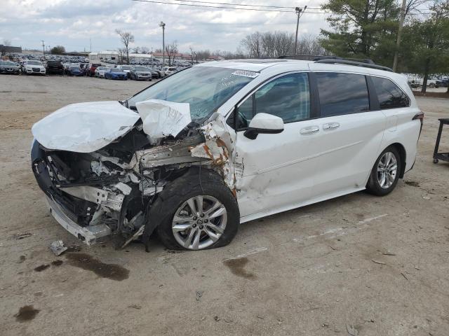 Obraz 1 z 2022 TOYOTA SIENNA XLE 2022 z VIN 5TDJSKFC8NS052654