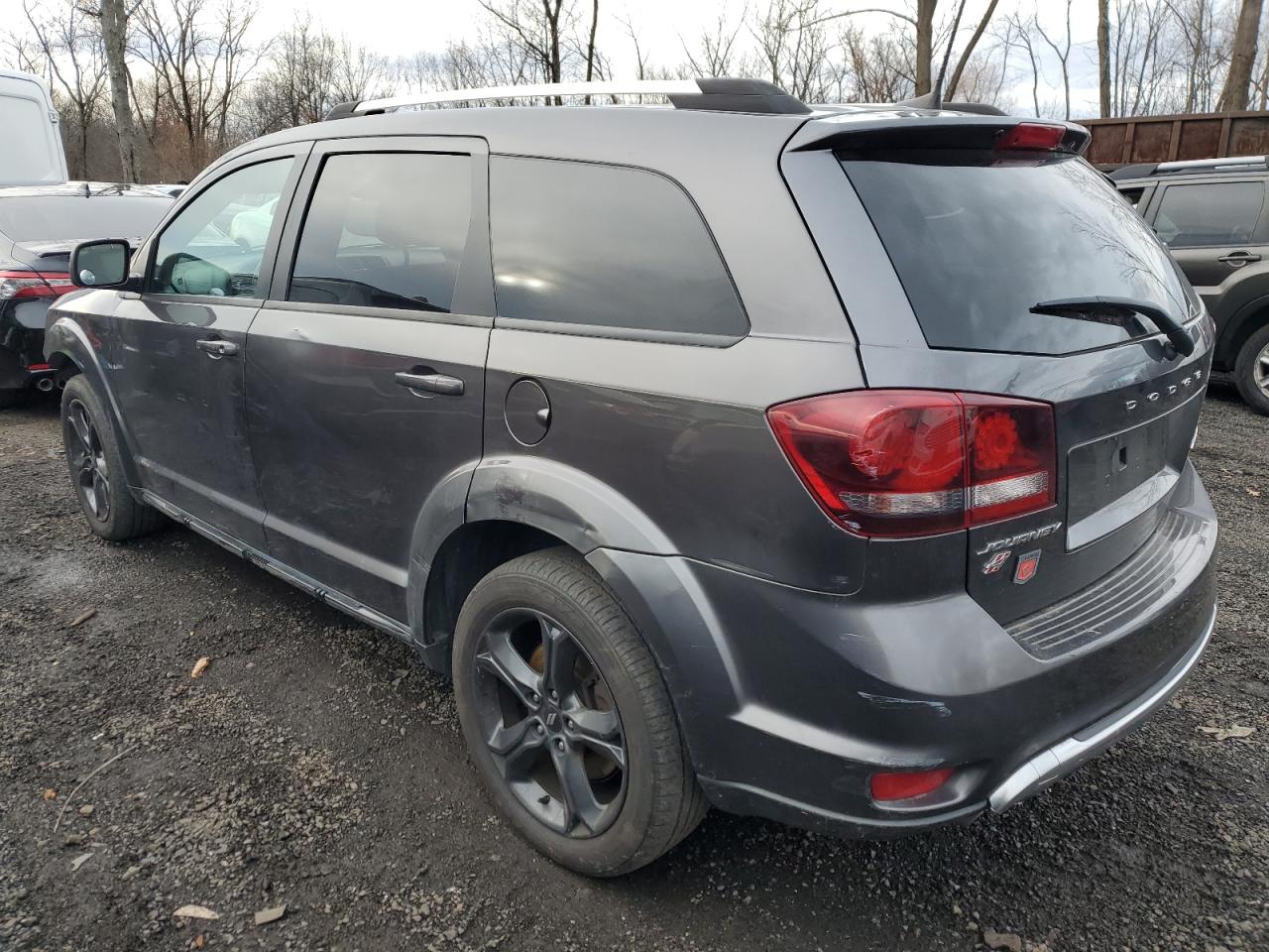 Obraz 2 z 2018 DODGE JOURNEY CROSSROAD 2018 z VIN 3C4PDDGG5JT477461