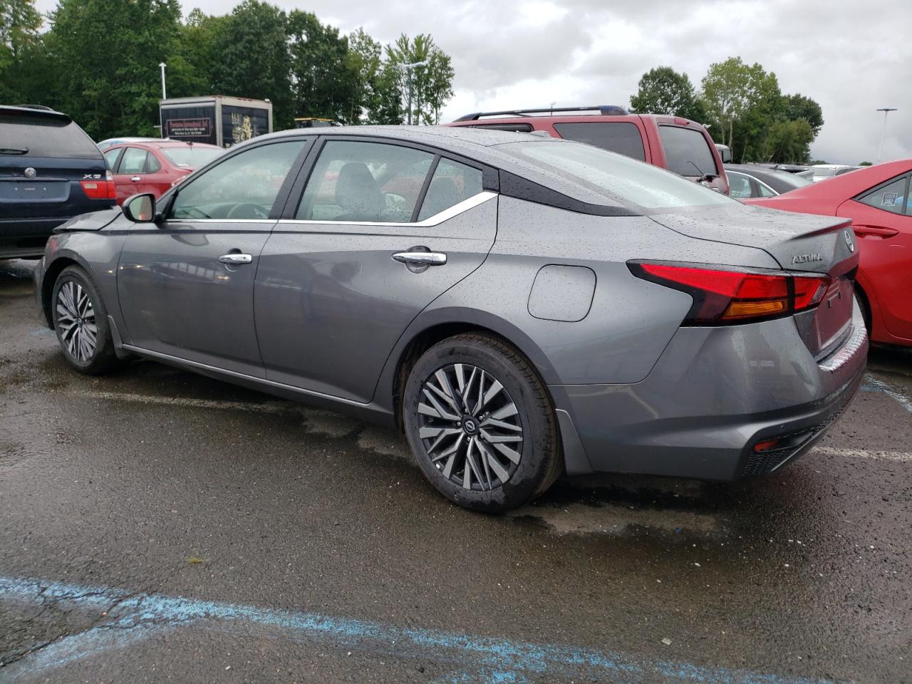 Image 2 of 2023 NISSAN ALTIMA SV 2023 with VIN 1N4BL4DV1PN397413