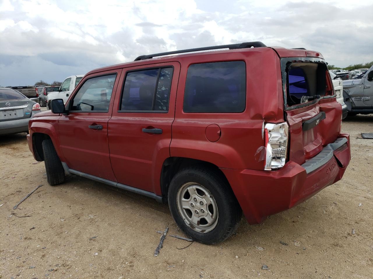 Image 2 of 2008 JEEP PATRIOT SPORT 2008 with VIN 1J8FT28W48D699751