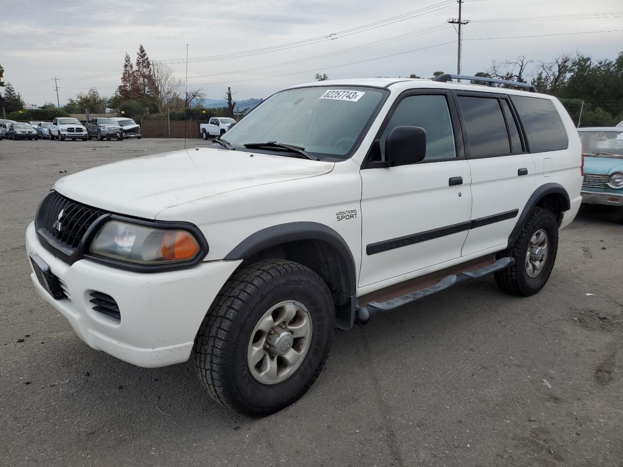 2002 MITSUBISHI MONTERO SPORT ES 2002 image