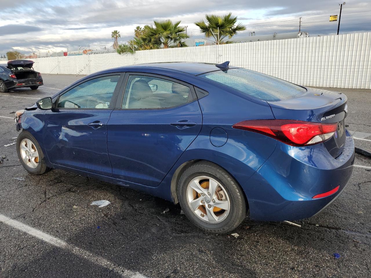 Image 2 of 2015 HYUNDAI ELANTRA SE 2015 with VIN 5NPDH4AE1FH646722