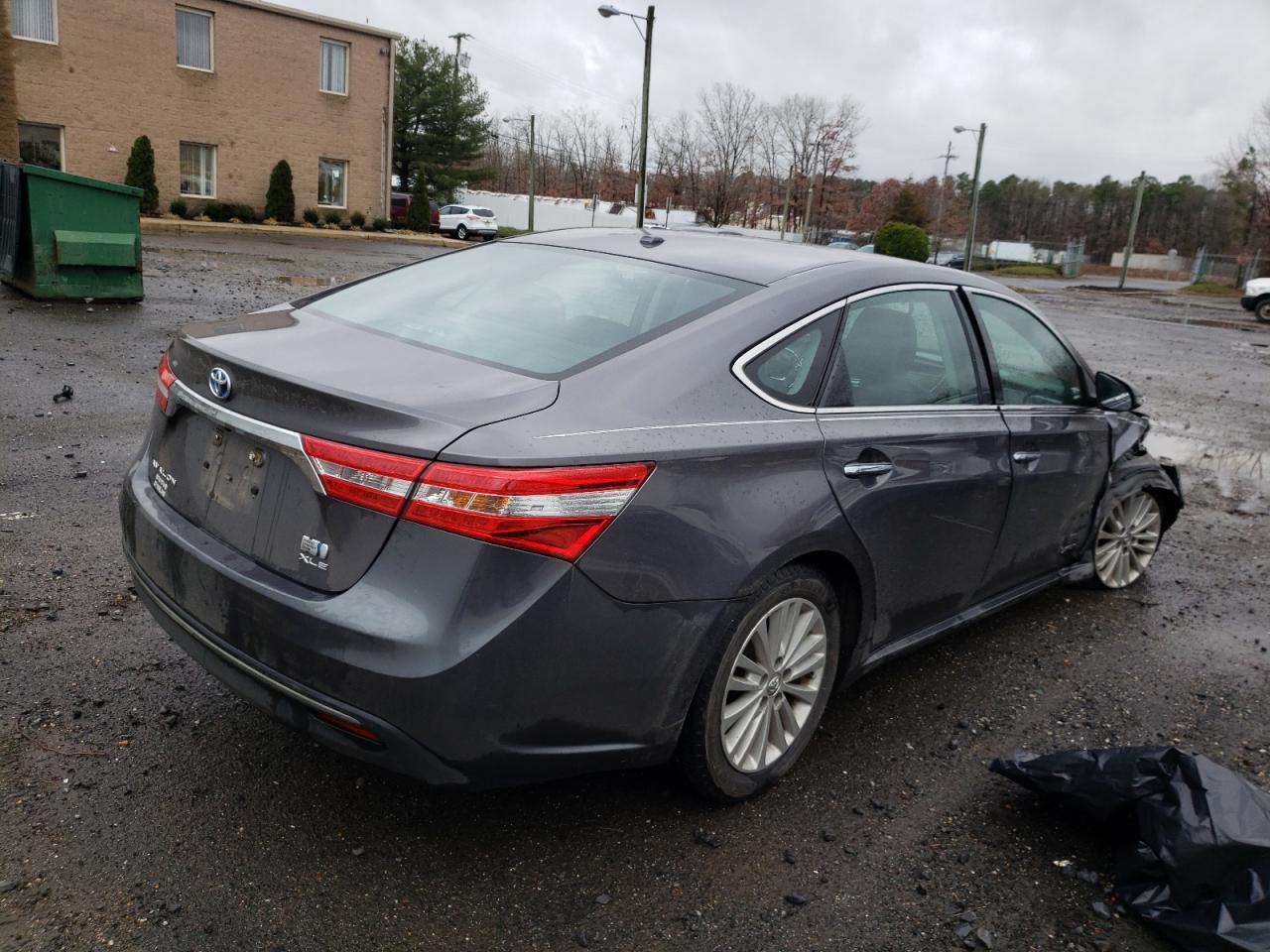 Image 3 of 2015 TOYOTA AVALON HYBRID 2015 with VIN 4T1BD1EB8FU043673