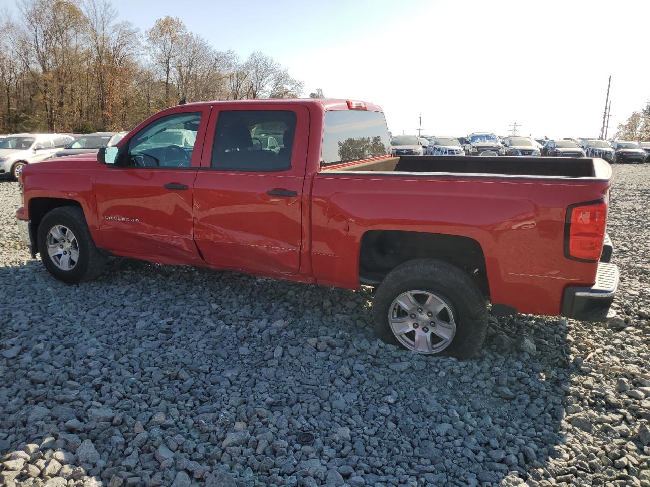 Image 2 of 2014 CHEVROLET SILVERADO C1500 LT 2014 with VIN 3GCPCREH7EG329340