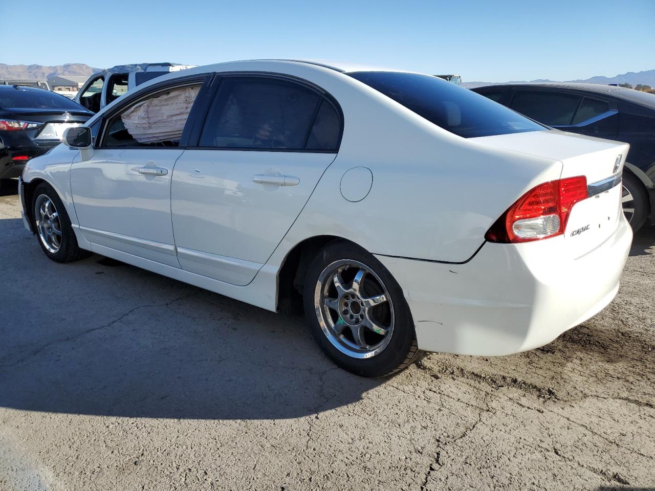 Obraz 2 z 2009 HONDA CIVIC LX 2009 z VIN 2HGFA16569H304380