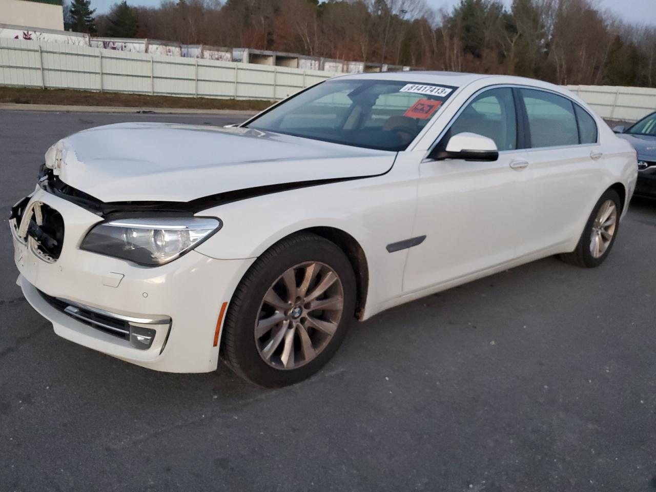 Obraz 1 z 2013 BMW 740 LXI 2013 z VIN WBAYF4C52DDE23757