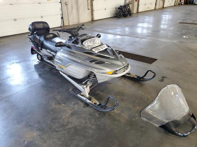 2001 SKI DOO GRAND TOUR 2001 image