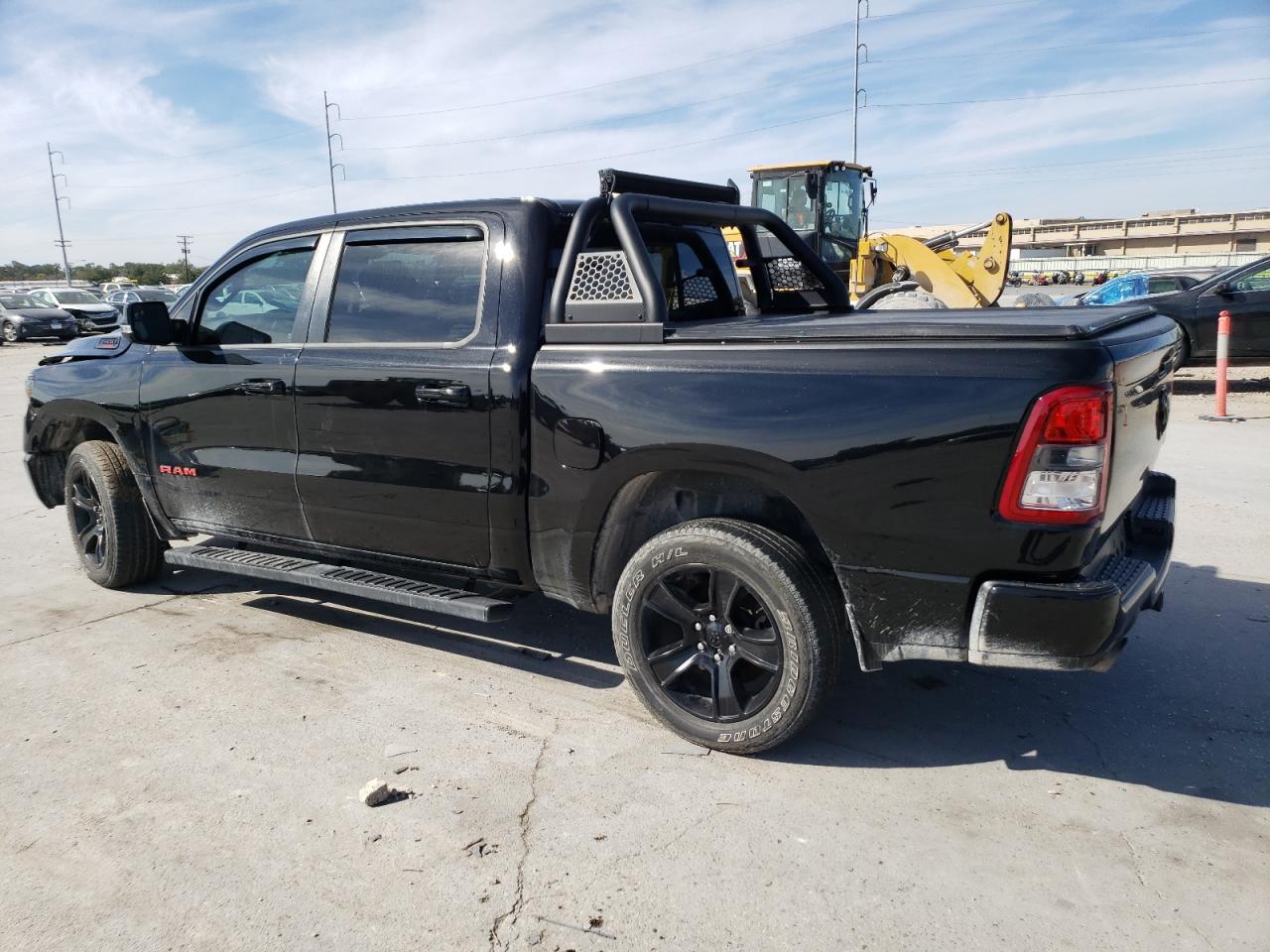 Изображение 2 2022 RAM 1500 BIG HORN/LONE STAR 2022 с VIN 1C6SRFFM1NN297955