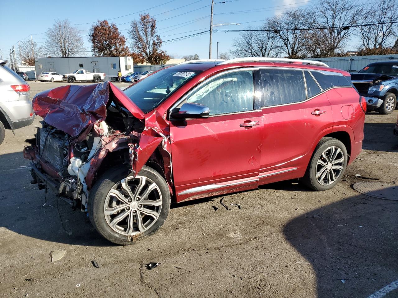 Obraz 1 z 2019 GMC TERRAIN DENALI 2019 z VIN 3GKALSEX6KL131389