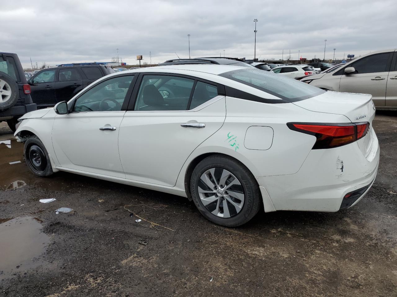 Obraz 2 z 2021 NISSAN ALTIMA S 2021 z VIN 1N4BL4BV0MN332163