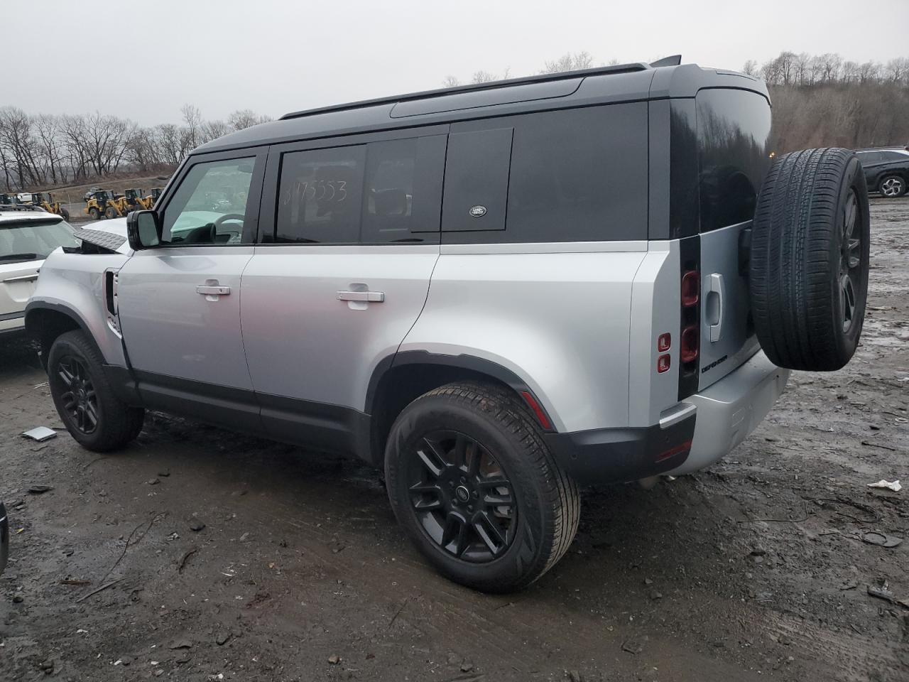 Image 2 of 2023 LAND ROVER DEFENDER 110 S 2023 with VIN SALEJ7EX7P2189271