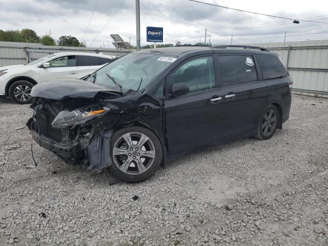 Image 1 of 2018 TOYOTA SIENNA SE 2018 with VIN 5TDXZ3DC3JS907799
