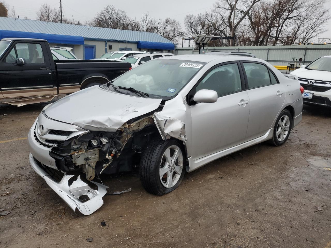Изображение 1 2013 TOYOTA COROLLA BASE 2013 с VIN 5YFBU4EE6DP074656