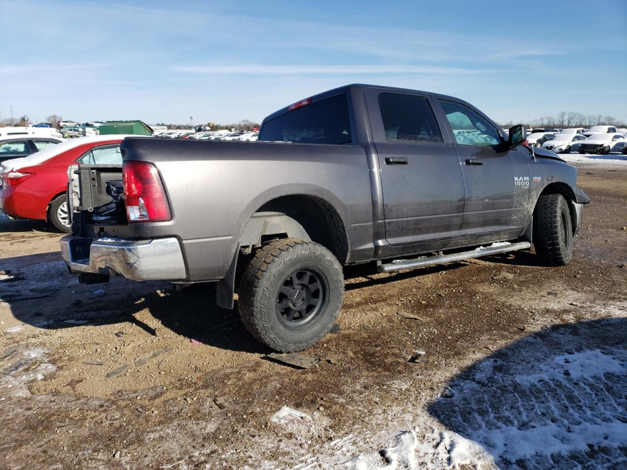 Изображение 3 2019 RAM 1500 CLASSIC TRADESMAN 2019 с VIN 1C6RR7KT9KS532200