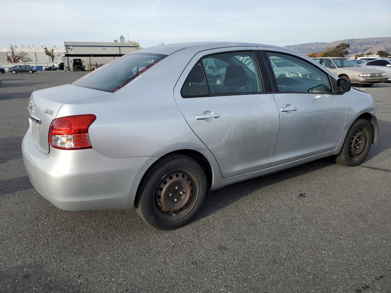 Image 3 of 2012 TOYOTA YARIS  2012 with VIN JTDBT4K30CL013901