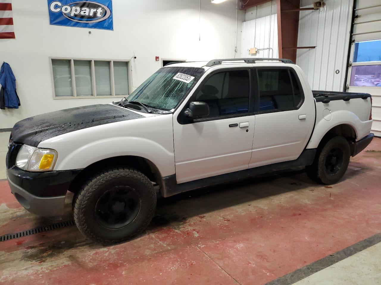 Image 1 of 2002 FORD EXPLORER SPORT TRAC  2002 with VIN 1FMZU77E52UB84459