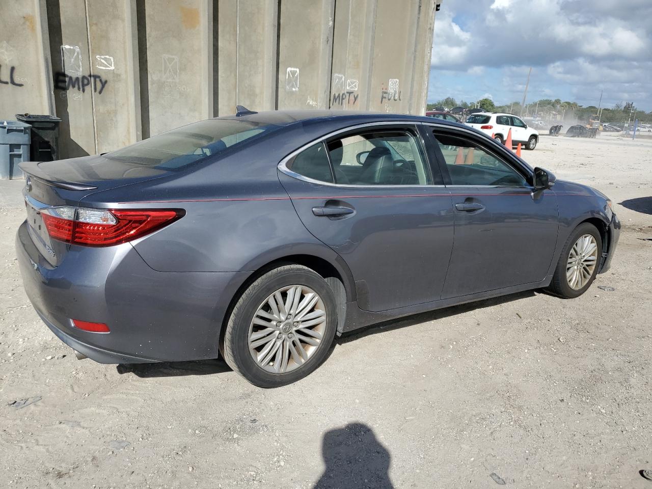 Obraz 3 z 2014 LEXUS ES 350 2014 z VIN JTHBK1GG4E2136041