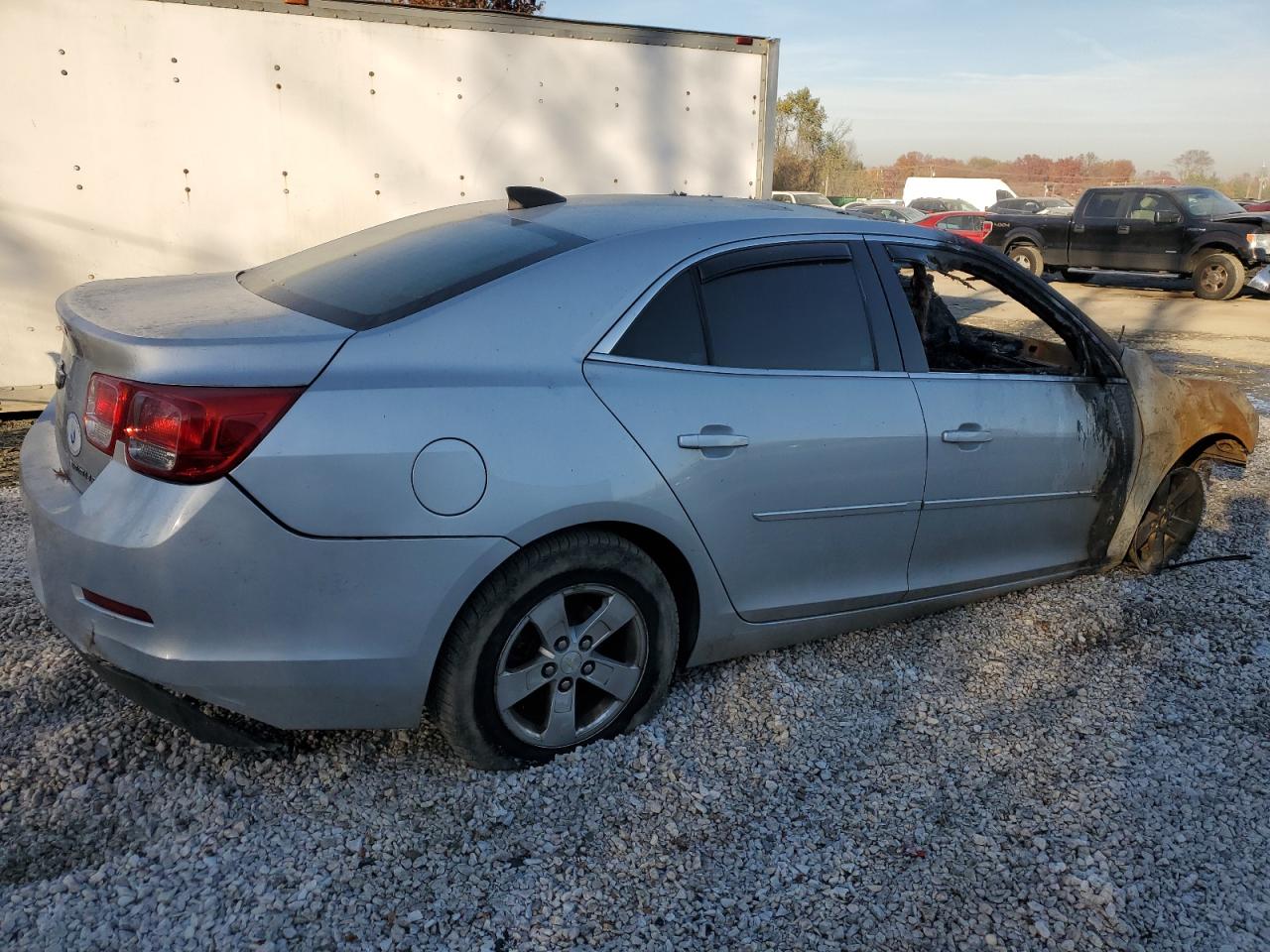 Obraz 3 z 2015 CHEVROLET MALIBU LS 2015 z VIN 1G11B5SL6FF352629