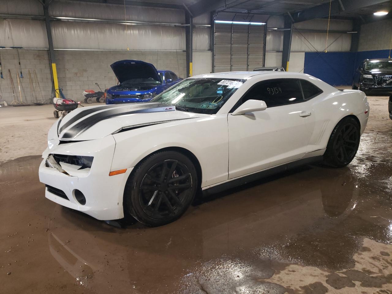 Chevrolet Camaro Ls 2013 image