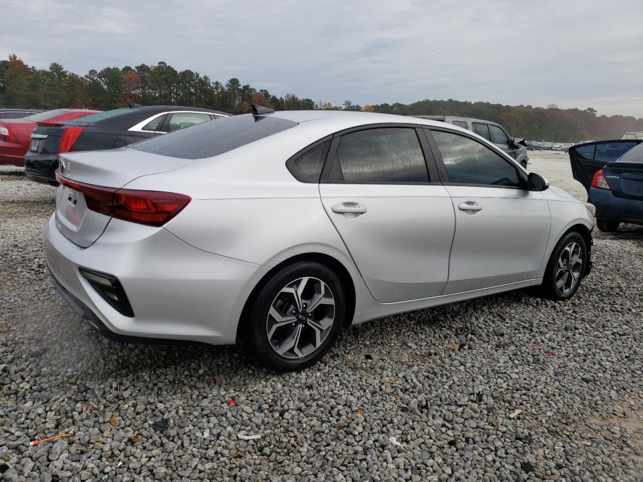 Obraz 3 z 2019 KIA FORTE FE 2019 z VIN 3KPF24AD2KE046811