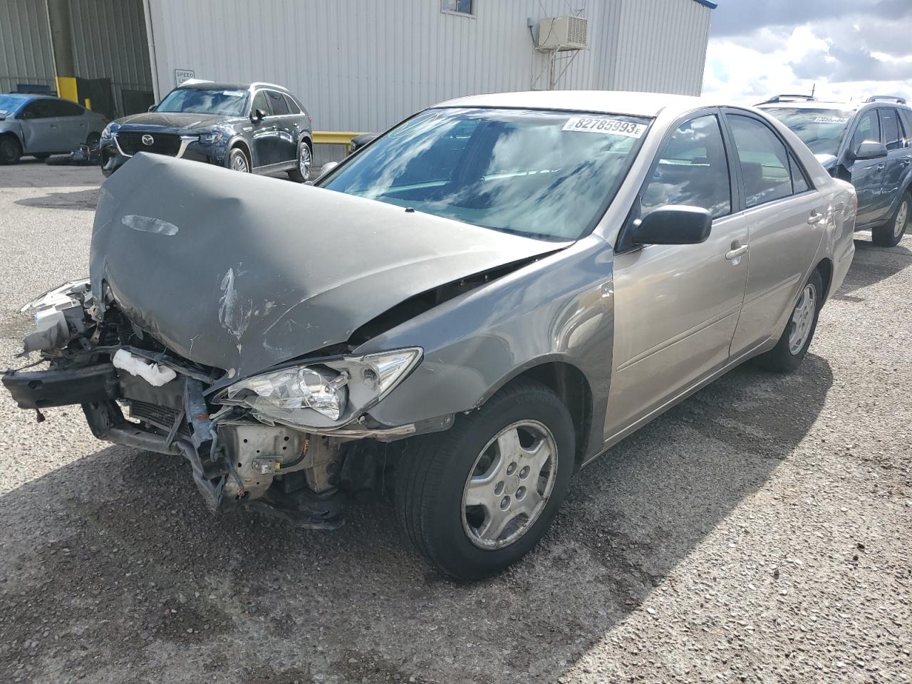 Image 1 of 2002 TOYOTA CAMRY LE 2002 with VIN 4T1BF32K42U024803