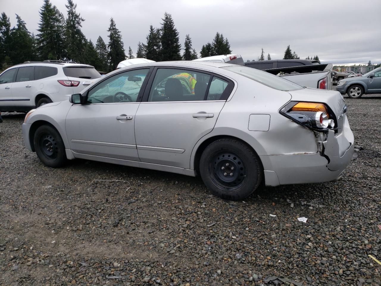 Obraz 2 z 2010 NISSAN ALTIMA BASE 2010 z VIN 1N4AL2AP0AN508403
