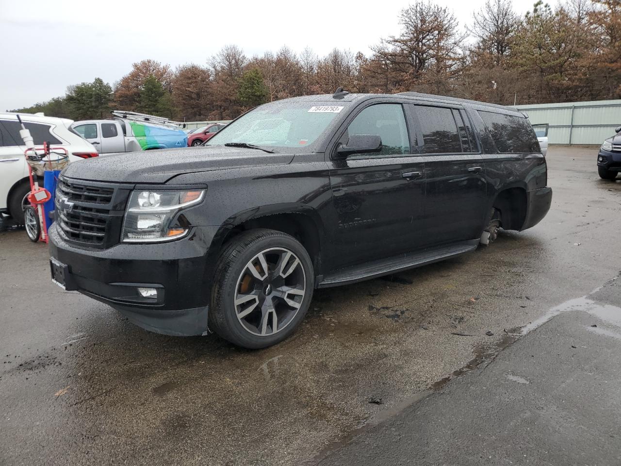 Image 1 of 2019 CHEVROLET SUBURBAN K1500 LT 2019 with VIN 1GNSKHKC7KR335870