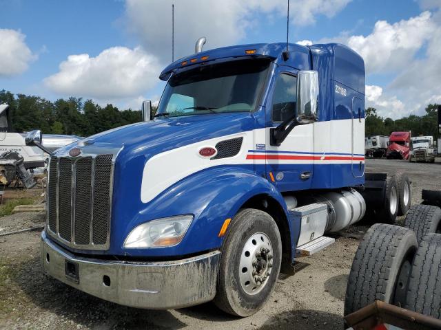 Изображение 2 2016 PETERBILT 579  2016 с VIN 1XPBDP9XXGD332227