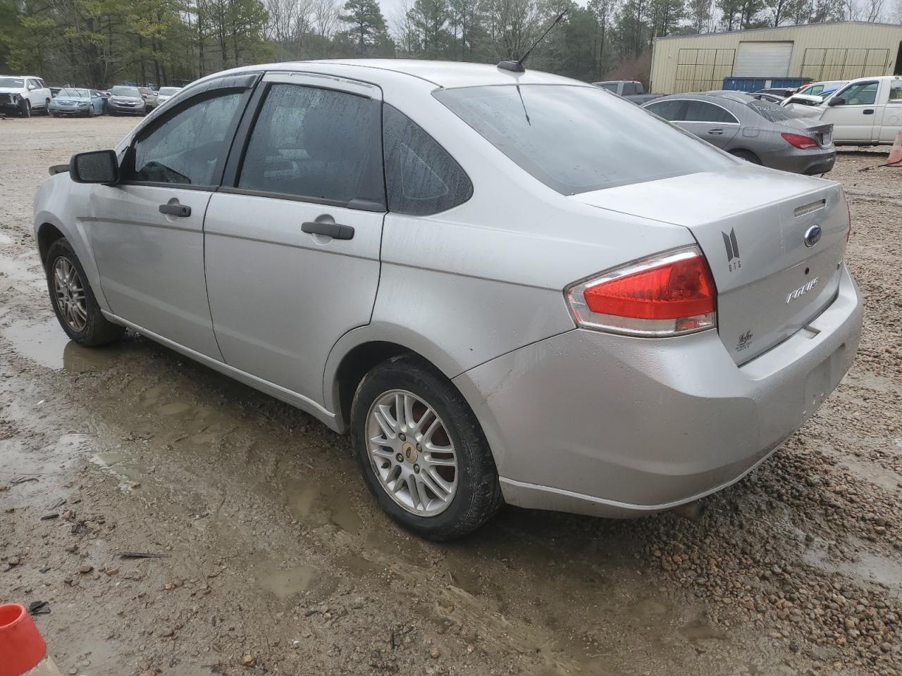Obraz 2 z 2009 FORD FOCUS SE 2009 z VIN 1FAHP35N29W215609