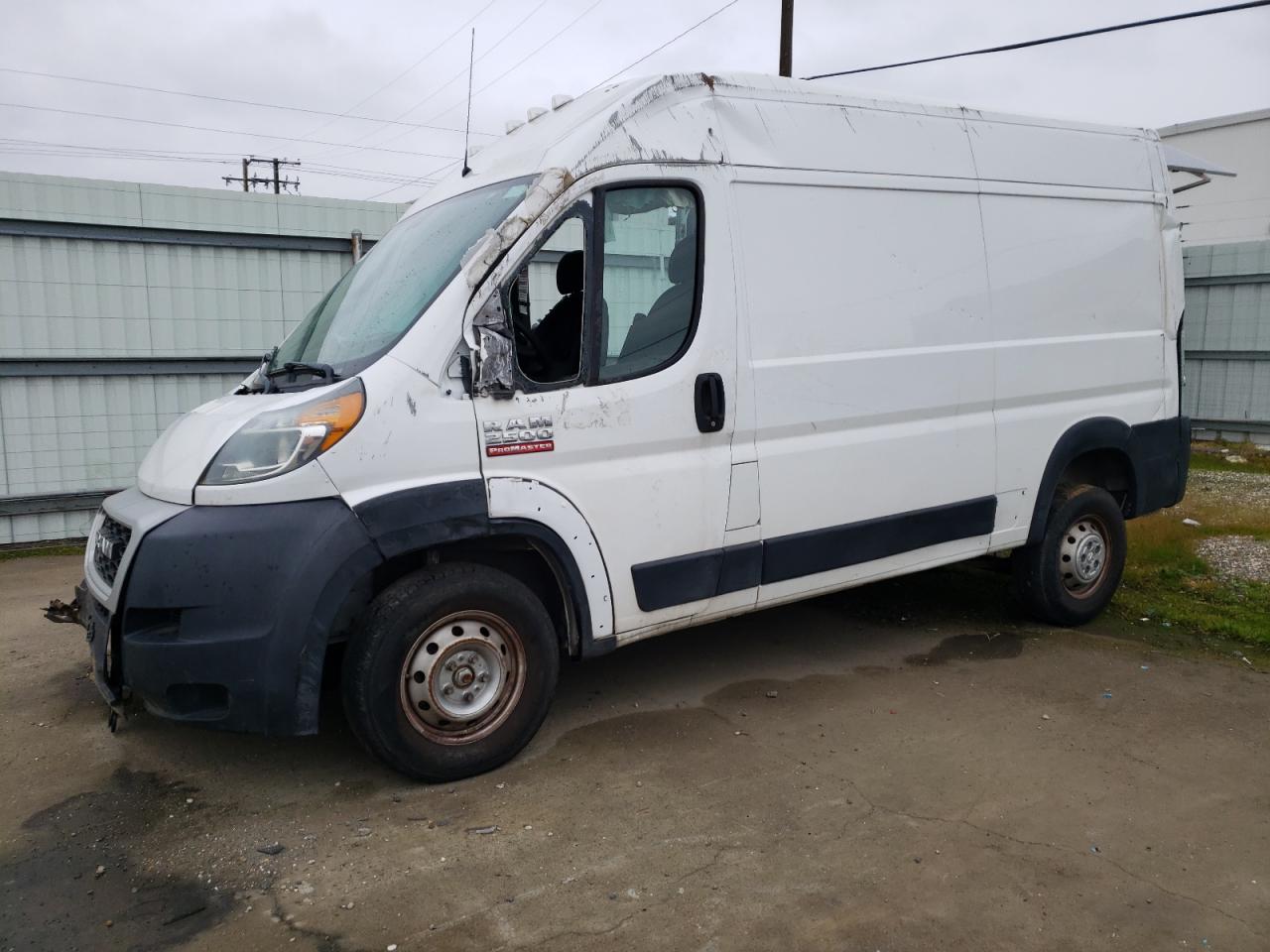 Изображение 1 2019 RAM PROMASTER 2500 2500 HIGH 2019 с VIN 3C6TRVCG8KE518979