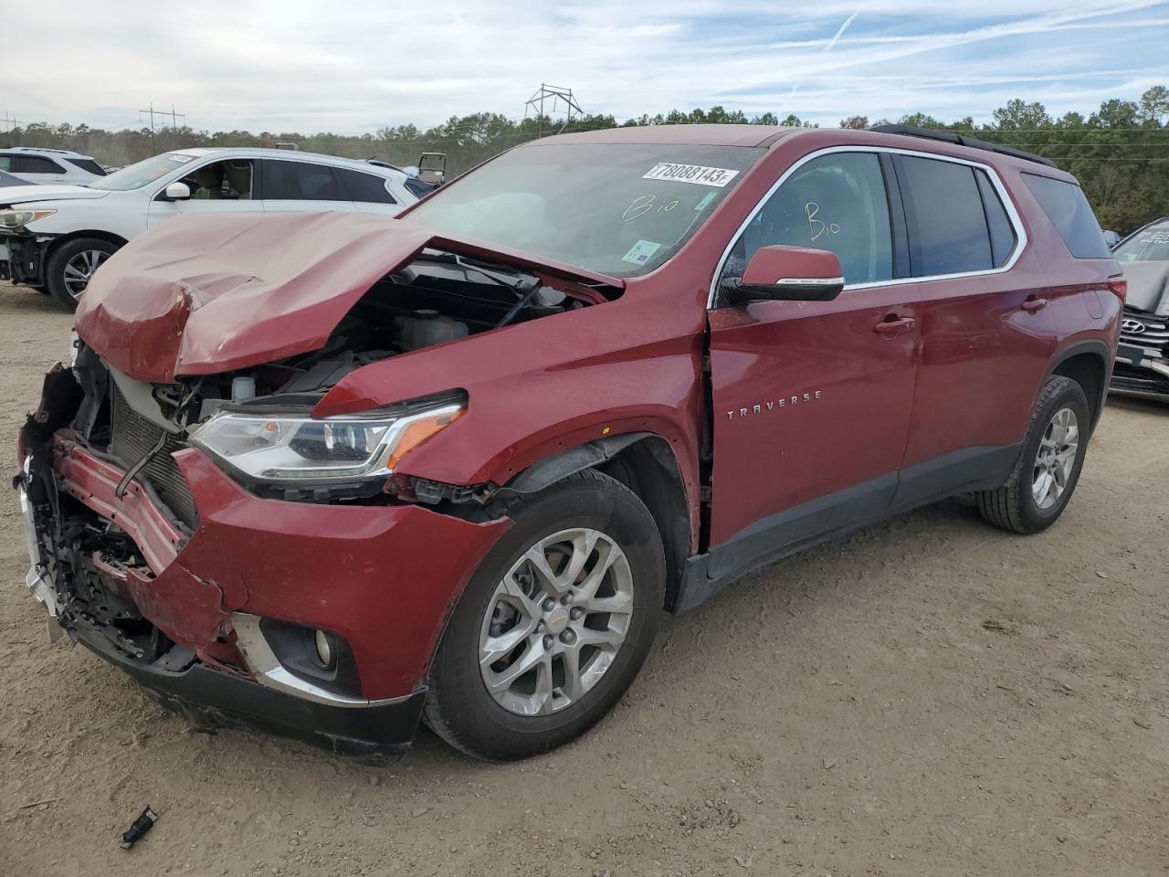 Image 1 of 2020 CHEVROLET TRAVERSE LT 2020 with VIN 1GNERGKW5LJ304940