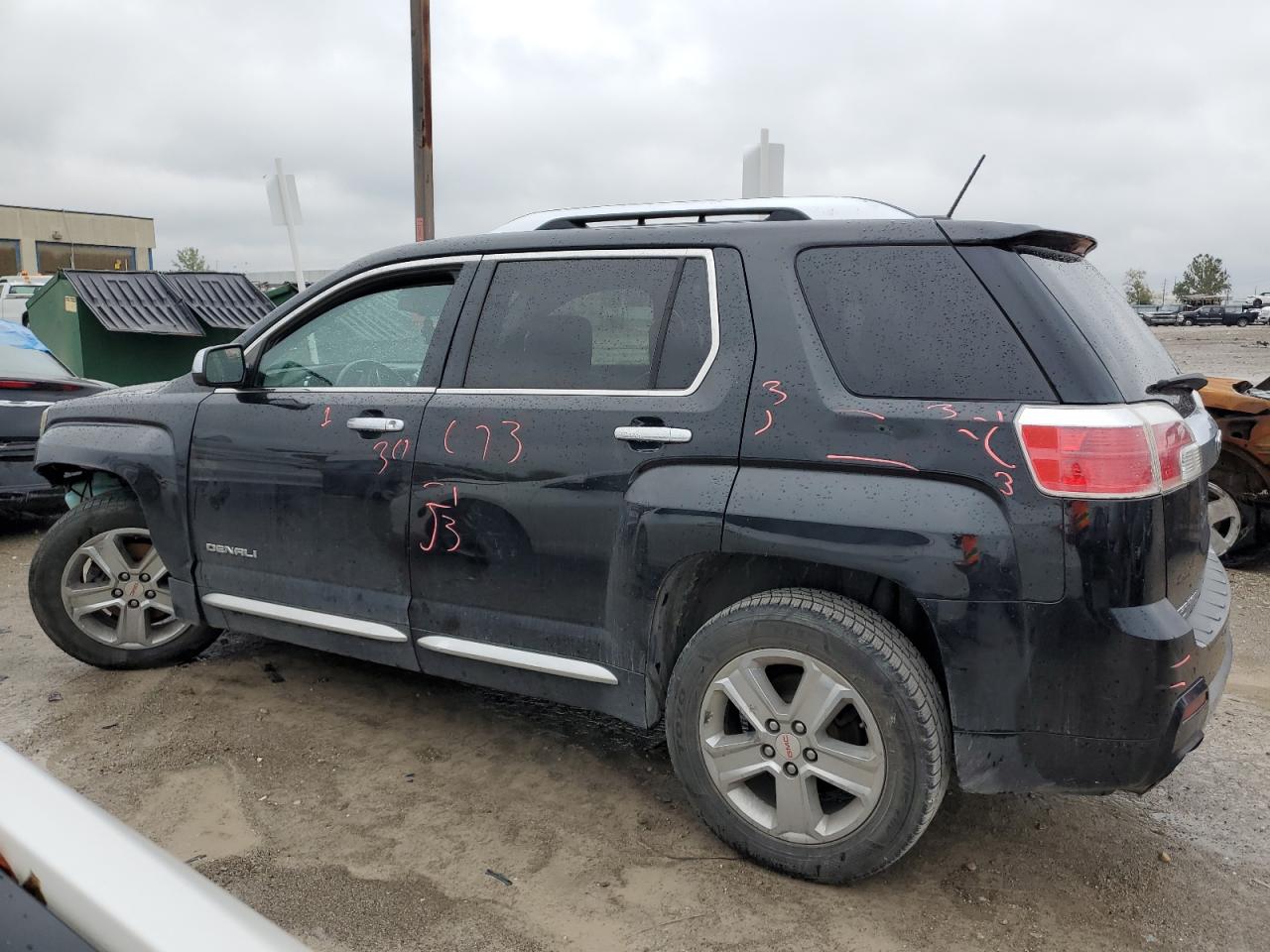 Obraz 2 z 2015 GMC TERRAIN DENALI 2015 z VIN 2GKALUEK9F6416260