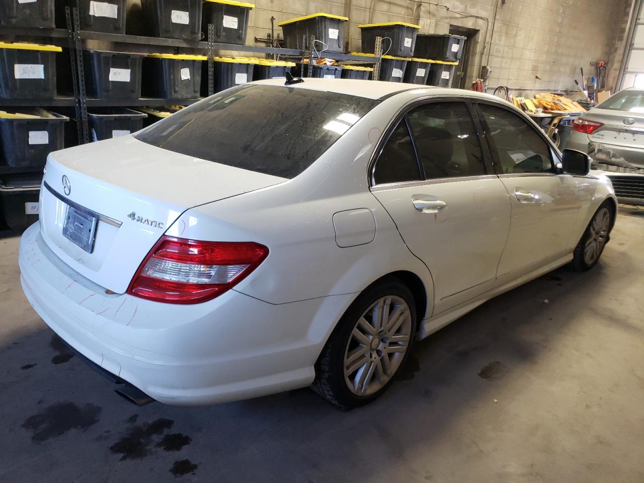 Image 3 of 2009 MERCEDES-BENZ C 300 4MATIC 2009 with VIN WDDGF81X29R061596