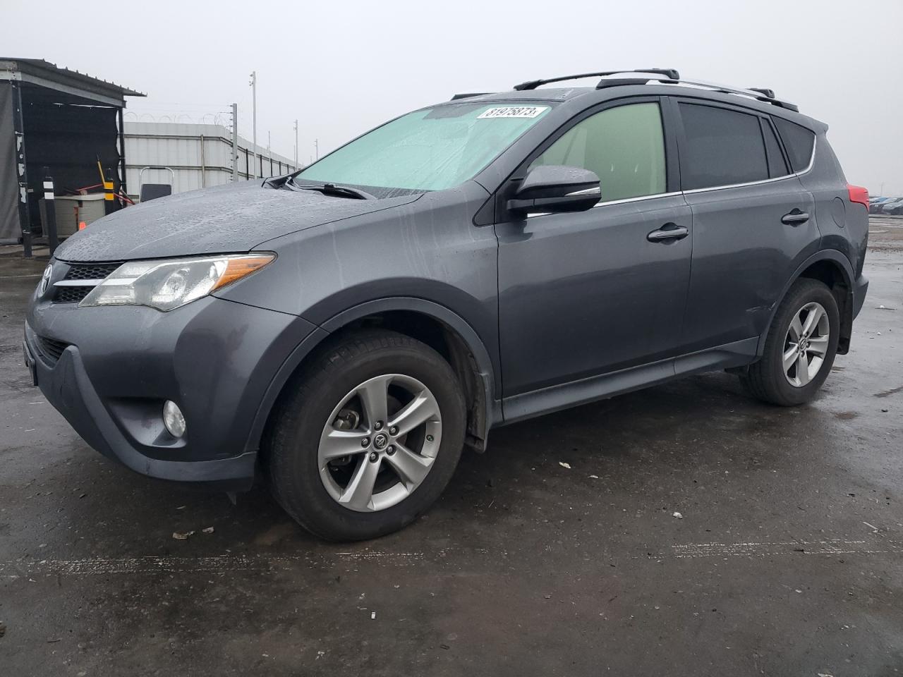 Obraz 1 z 2015 TOYOTA RAV4 XLE 2015 z VIN JTMWFREV0FD065871