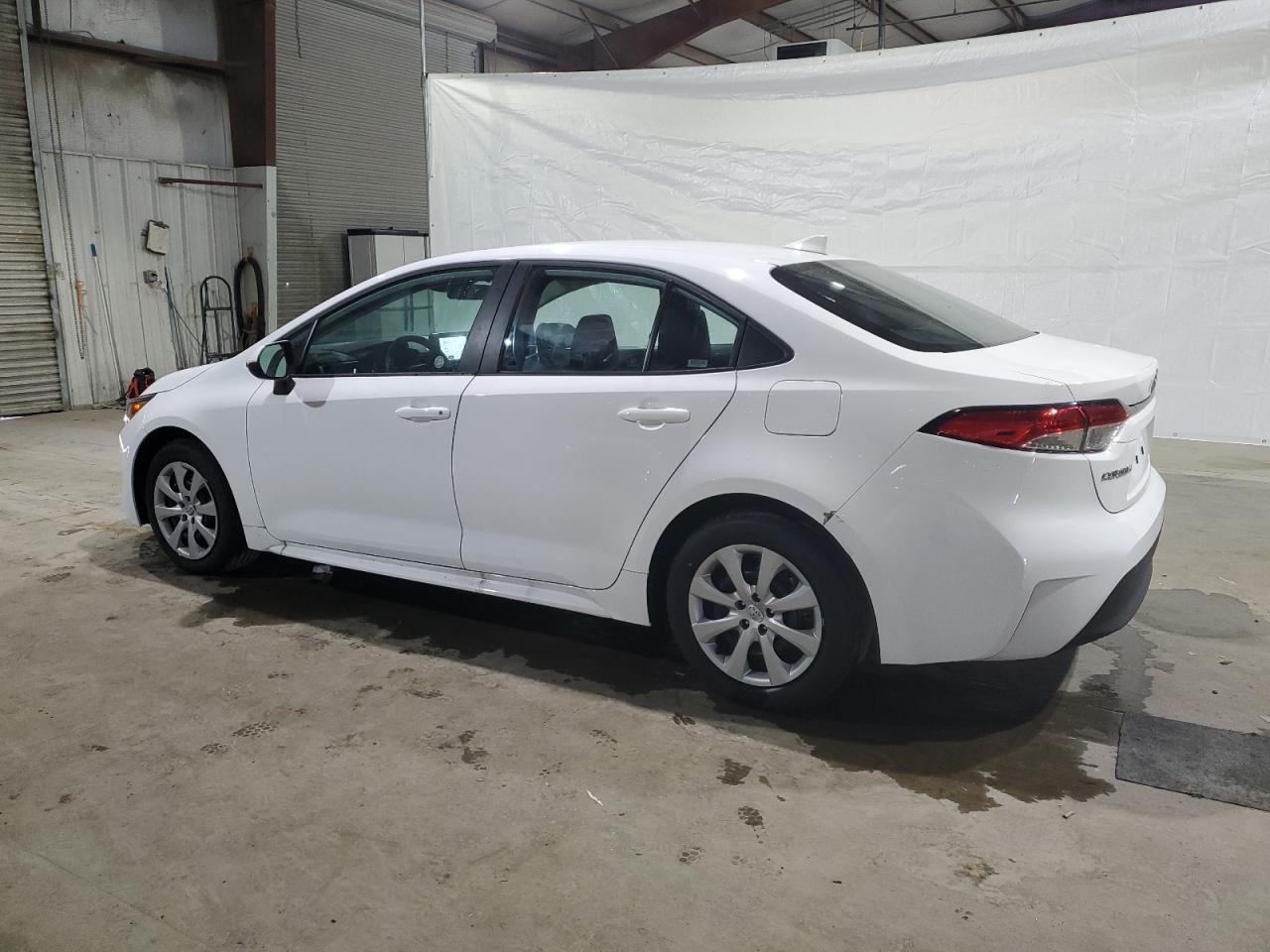 Image 2 of 2023 TOYOTA COROLLA LE 2023 with VIN 5YFB4MDE8PP054897