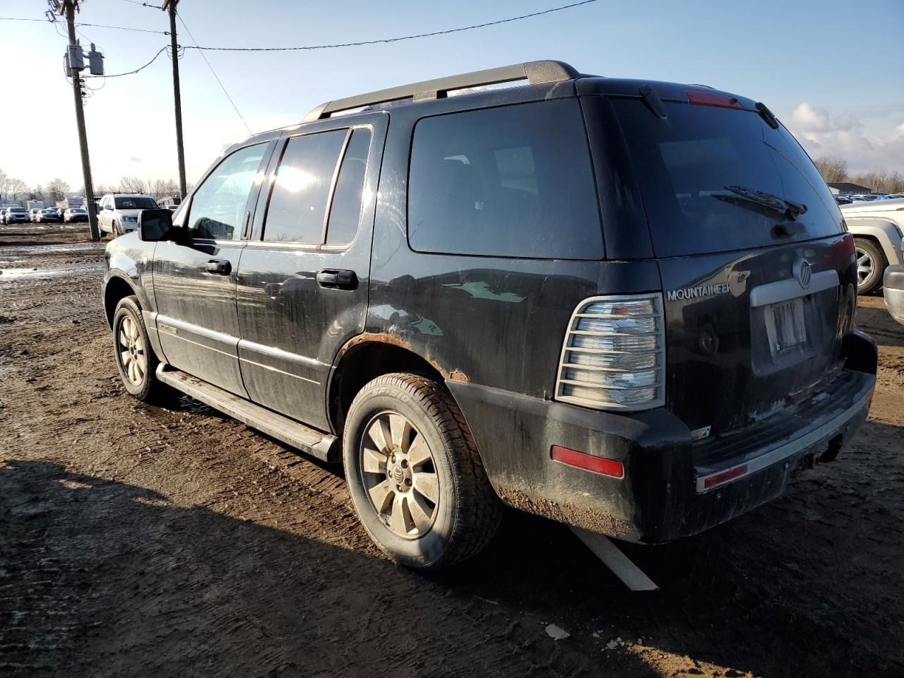 Image 2 of Mercury Mountaineer Luxury 2008 with VIN 4M2EU47E88UJ03670