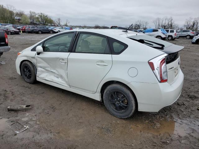 Image 2 of 2015 TOYOTA PRIUS  2015 with VIN JTDKN3DU5F1902462