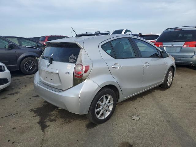 Obraz 3 z 2013 TOYOTA PRIUS C  2013 z VIN JTDKDTB35D1534987