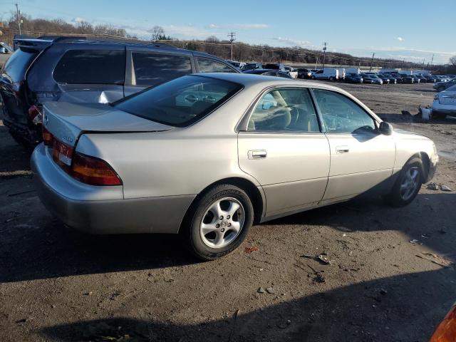 Obraz 3 z 1999 LEXUS ES 300 1999 z VIN JT8BF28G8X0228857