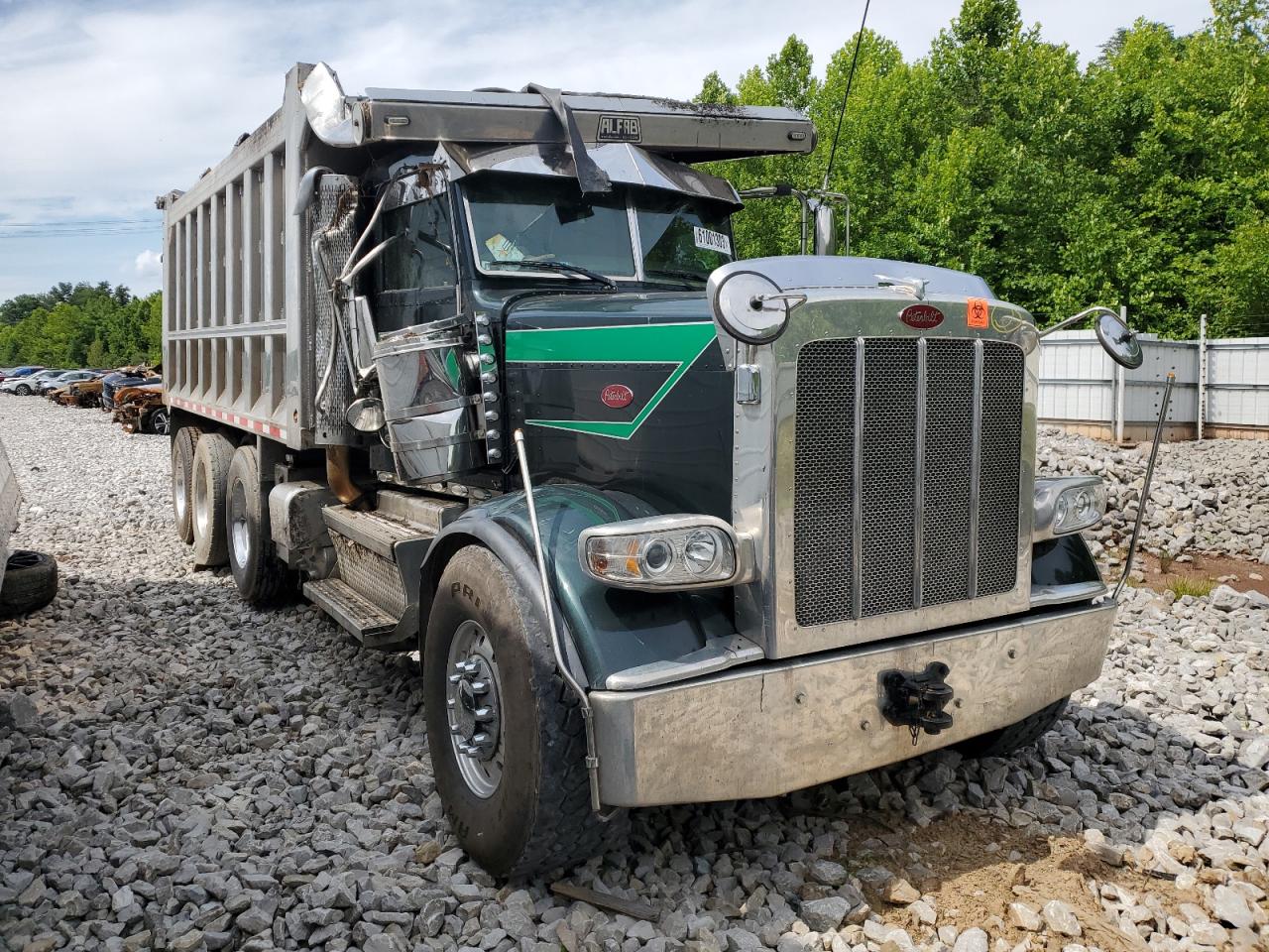 2021 PETERBILT 389  2021 image
